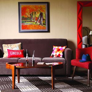 Junior King Suite Accessible Tub Disability Access